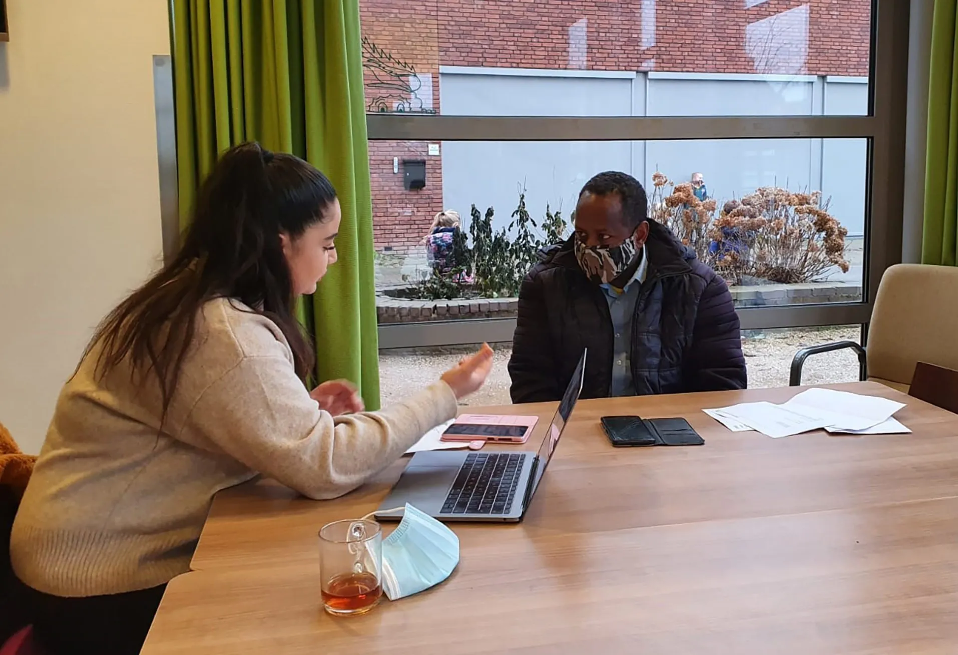 help nieuwe nederlanders op weg1