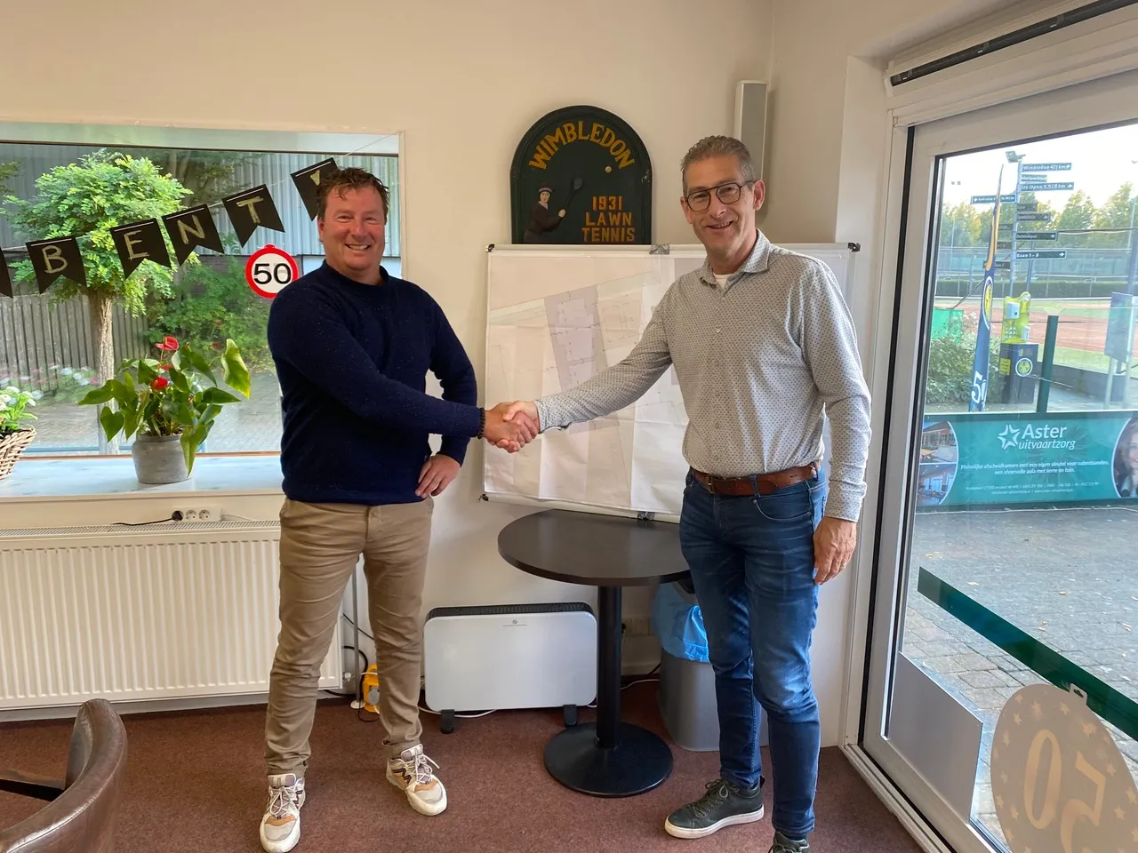 ondertekening padelbanen2021