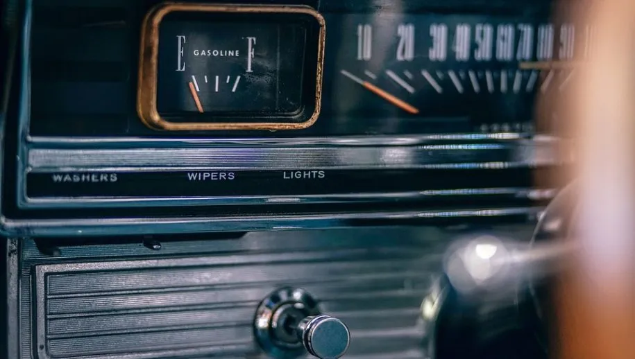 oude auto stocksnap pixabay 915x518