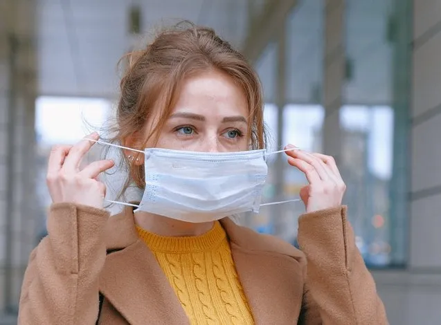 pexels anna shvets 39028821