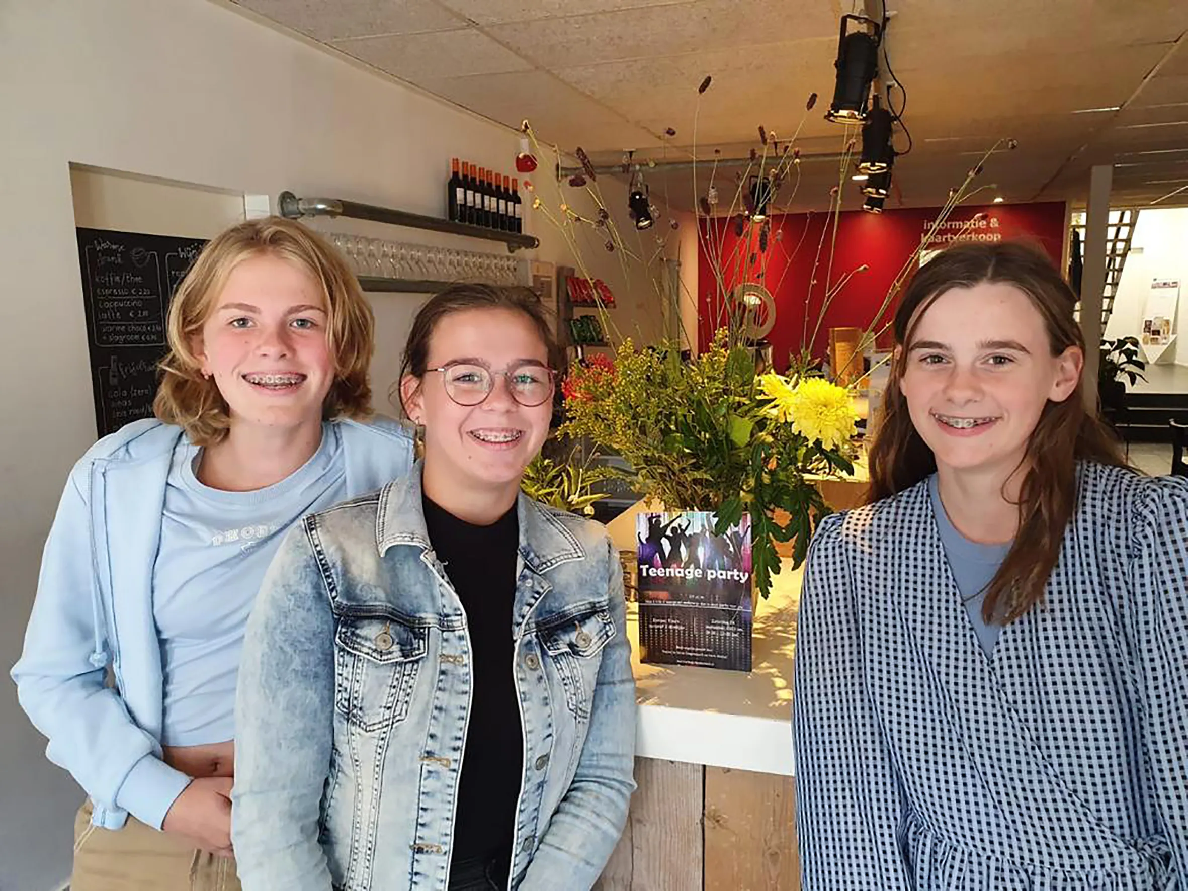 teenage party elst vlnr maud ilse vera