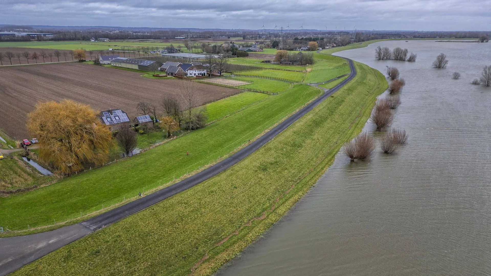 hoogwater januari 2025 ochten