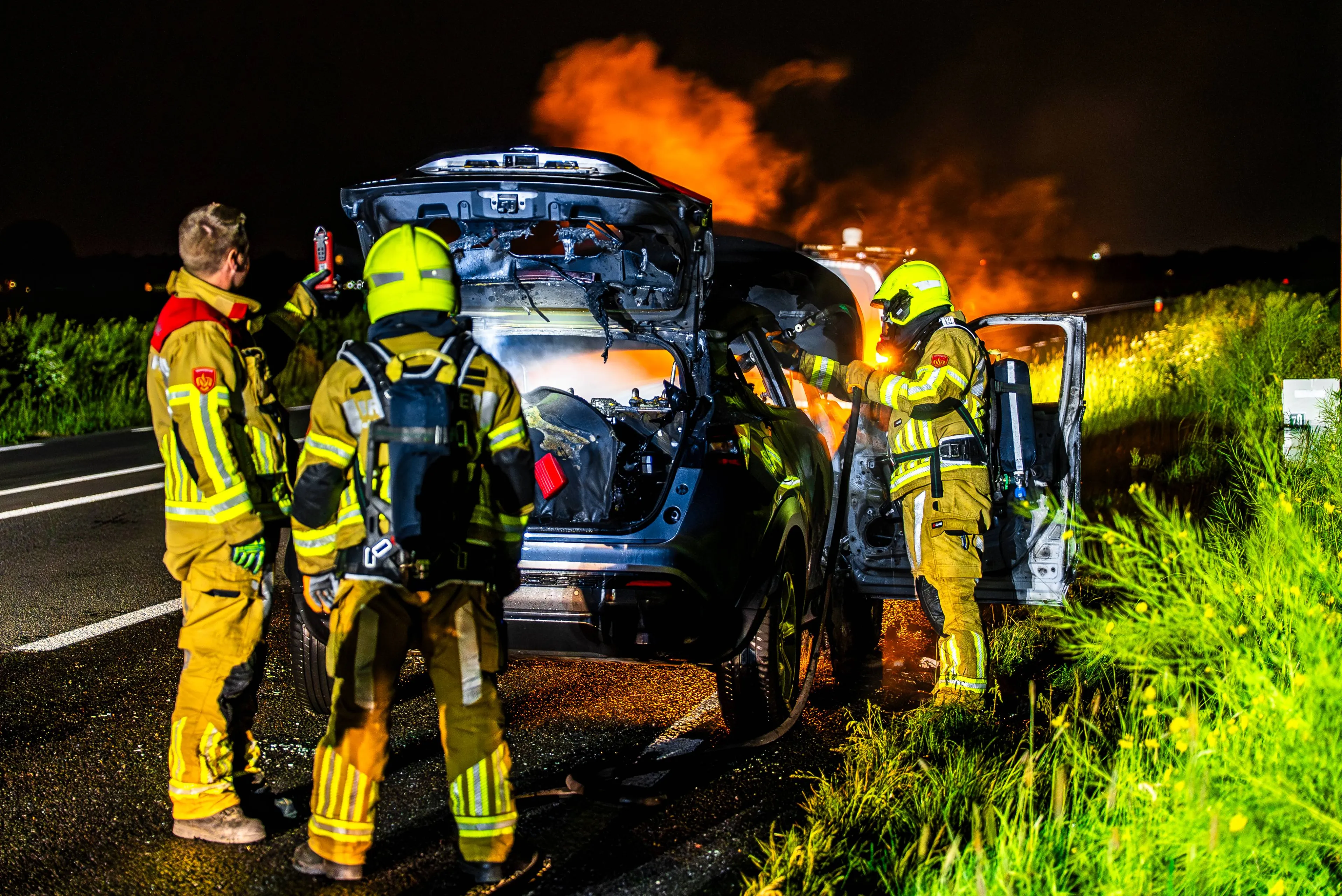 11-05 autobrand Driel
