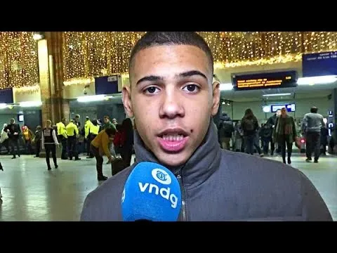 mood zwartrijder over poortjes ik tjoep m gewoon snel