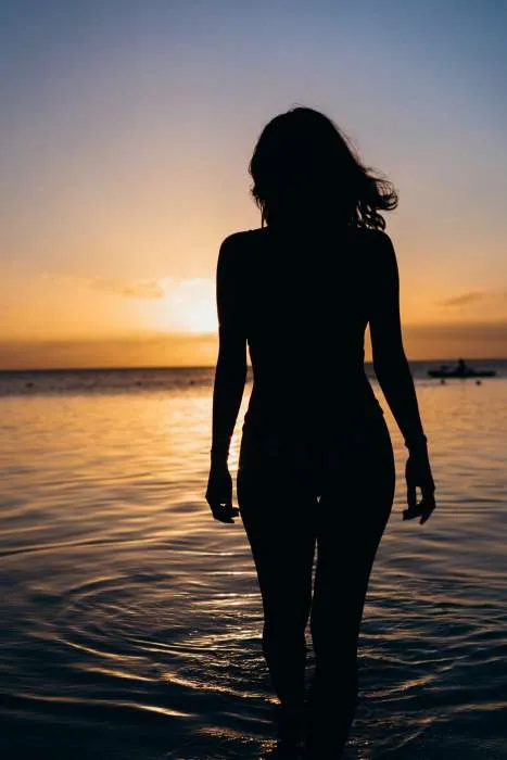 photo 1556065685 813b084639c5