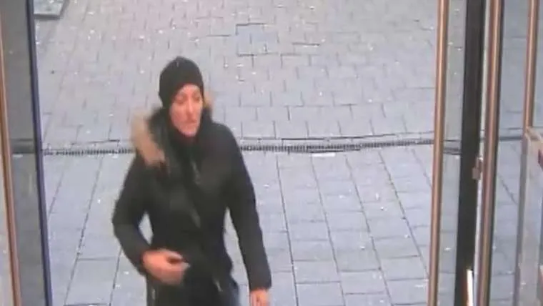 video 86 jarige vrouw beroofd in h 038 m hoogvliet
