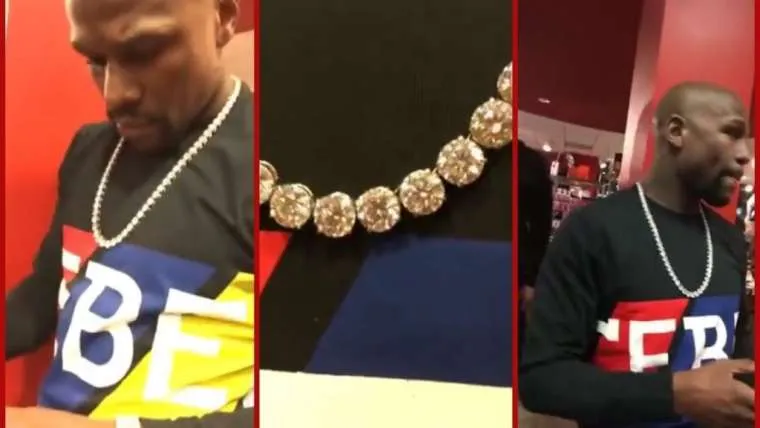 video floyd mayweather showt zijn ketting ter waarde van 5 000 000