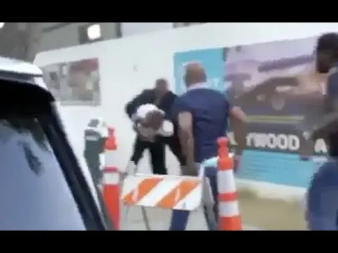 video safaree na het feestje van dj khaled aangevallen door de crew van meek mill