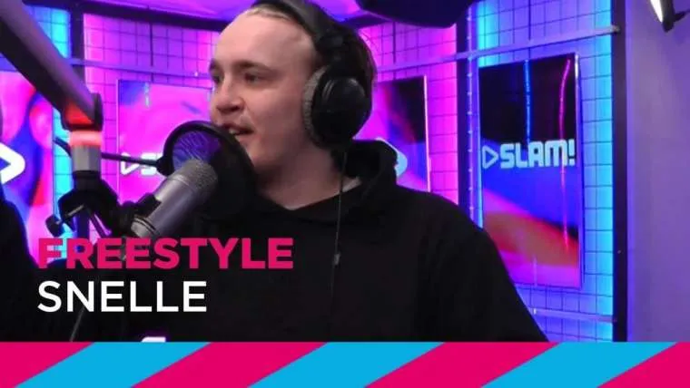 video snelle gooit freestyle met woorden van luisteraars