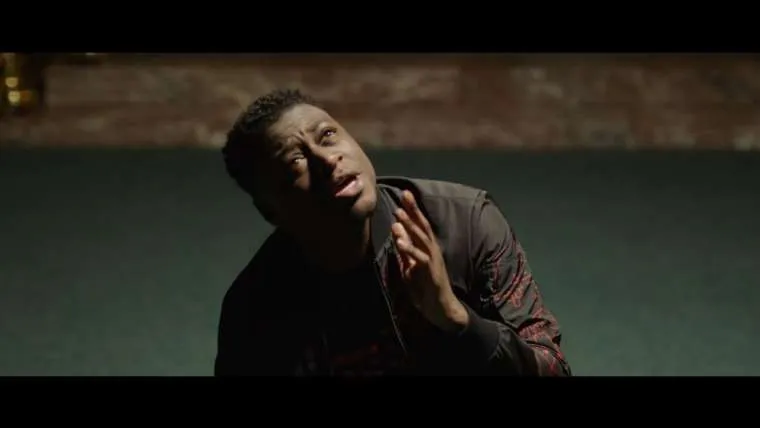 videoclip broertje 8211 mama bid ft hansie 038 jermaine niffer prod esko bind3xufzpi