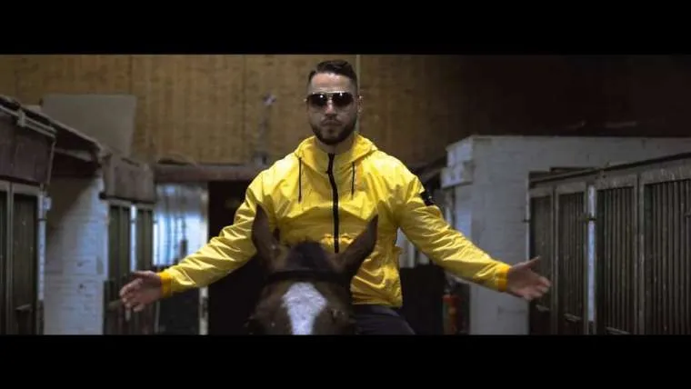 videoclip cazz major 8211 domme merrie prod cazz major 7ppueujzkso