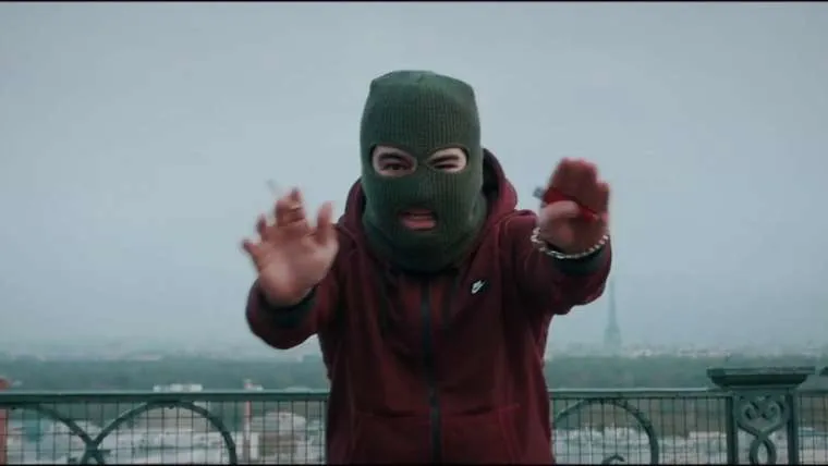 videoclip moesie 8211 petit soldat prod so beats