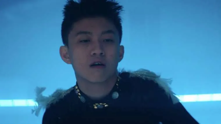 videoclip rich brian 8211 cold