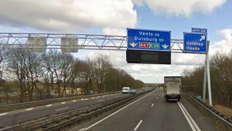 a67 street straat