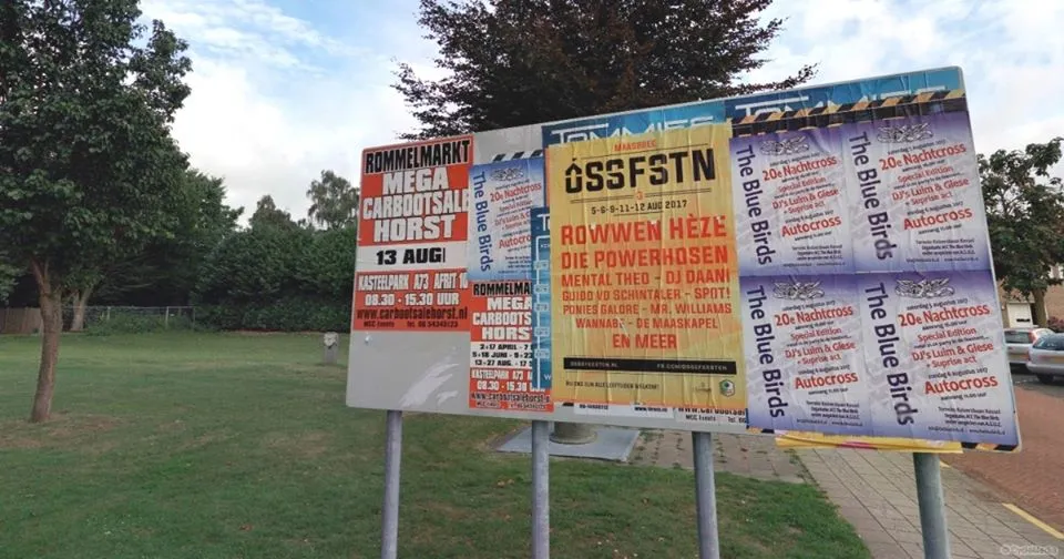 aanplakbord poster gemeente