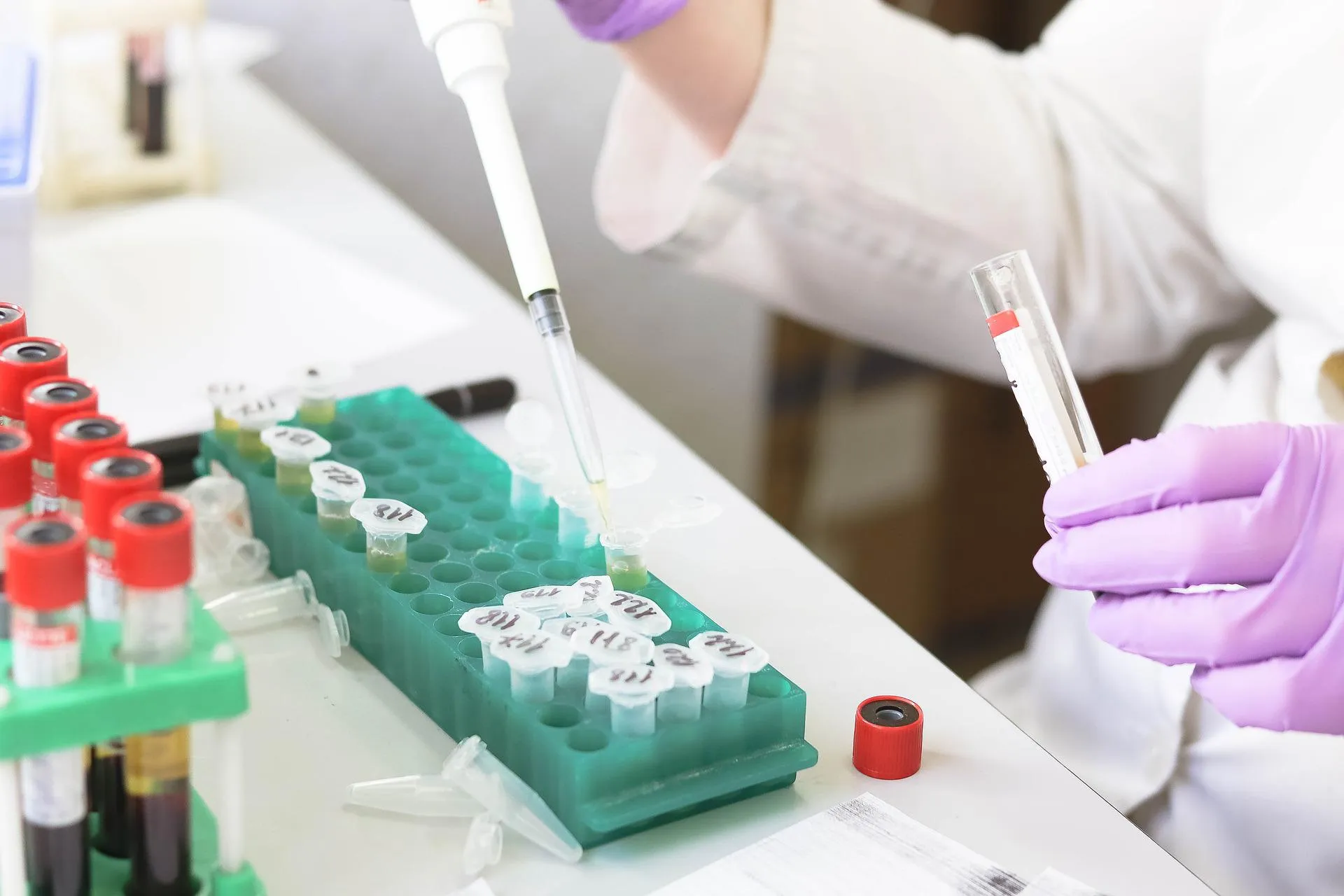 laboratory g9faee7e1b 1920