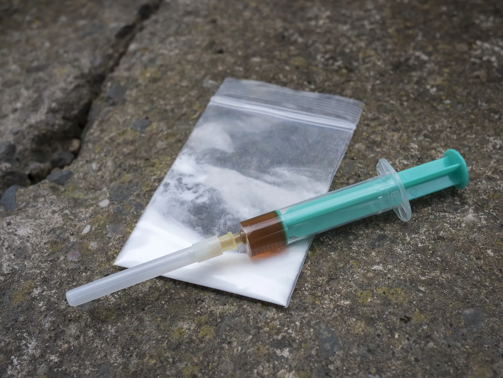 syringe 3322972 1920