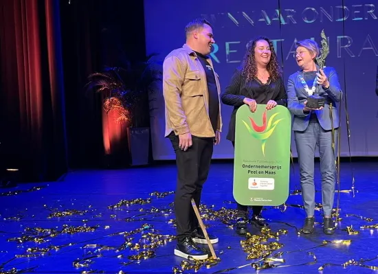 winnaar ondernemersprijs 2022 web