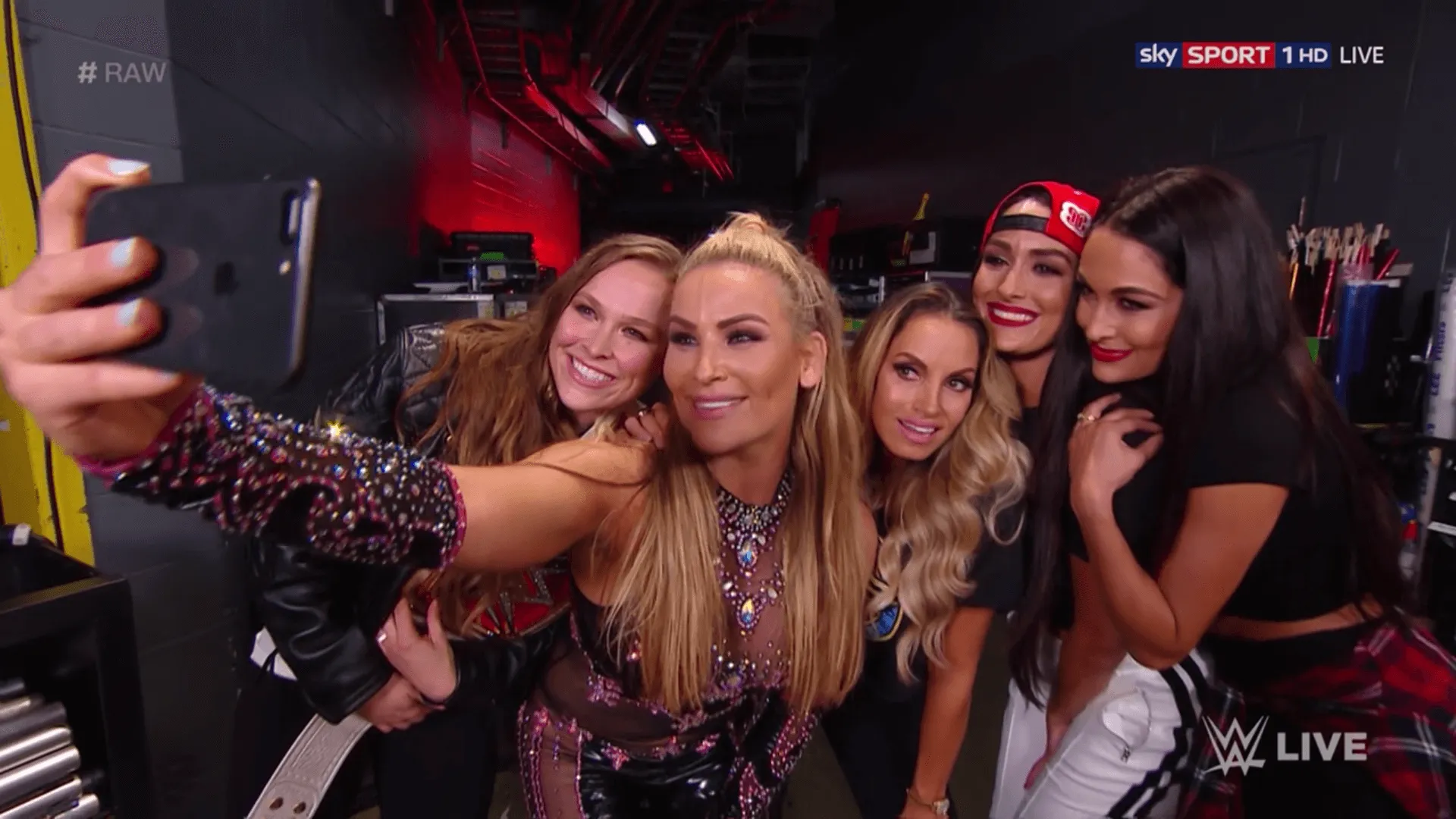 bildschirmfoto 2018 08 28 um 042747 2 1