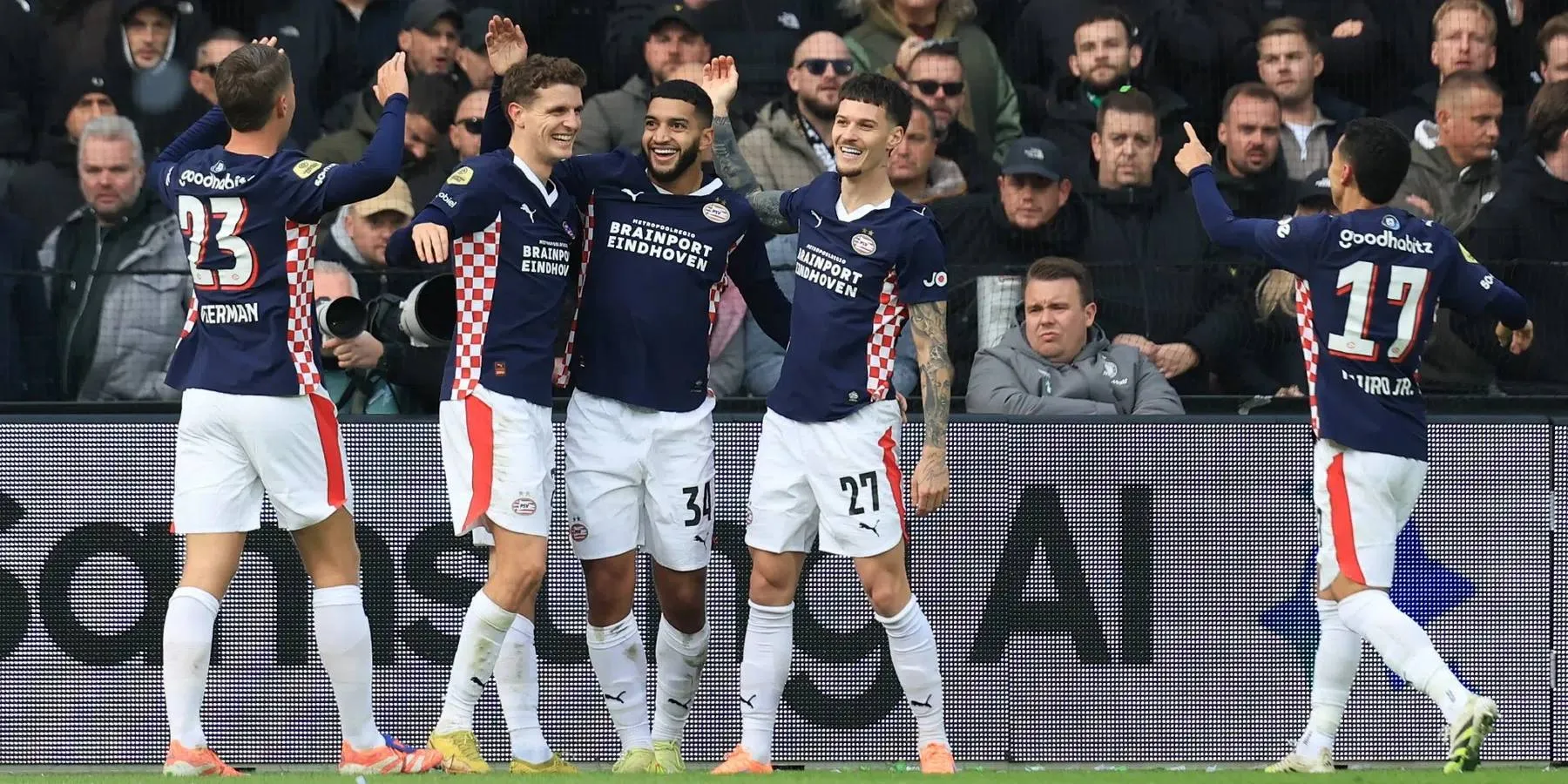 PSV Saibari, Til, hombre, Mauro