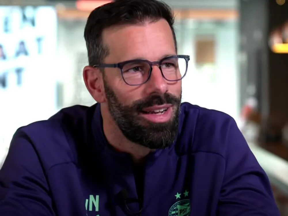 nistelrooij1