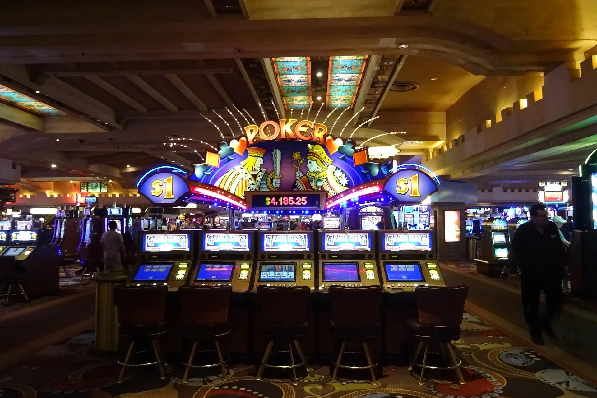 casino 1051381 1920