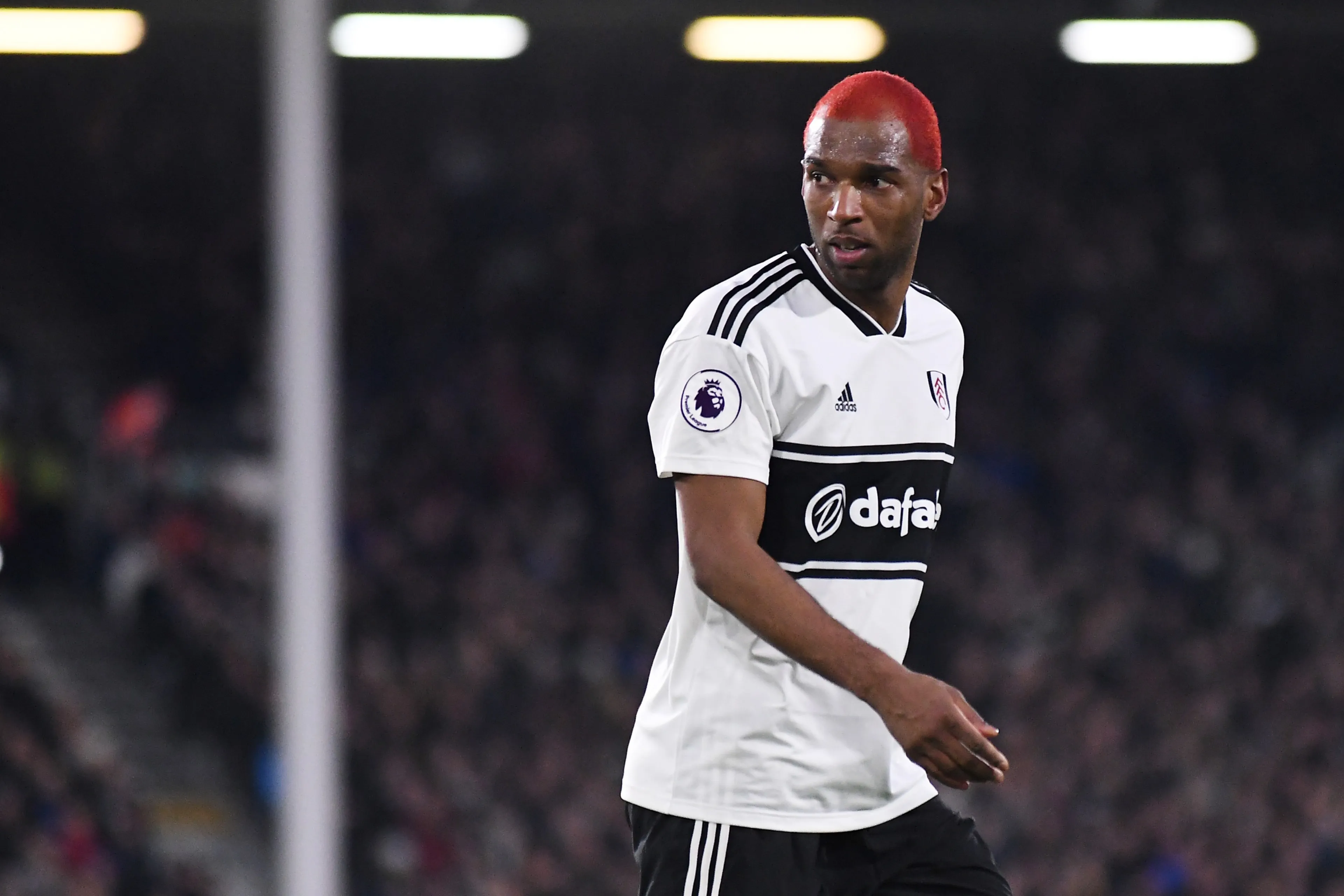 Ryan Babel deelt opmerkelijk verhaal over hoe Royston Drenthe hem ooit in  Engeland in de problemen bracht