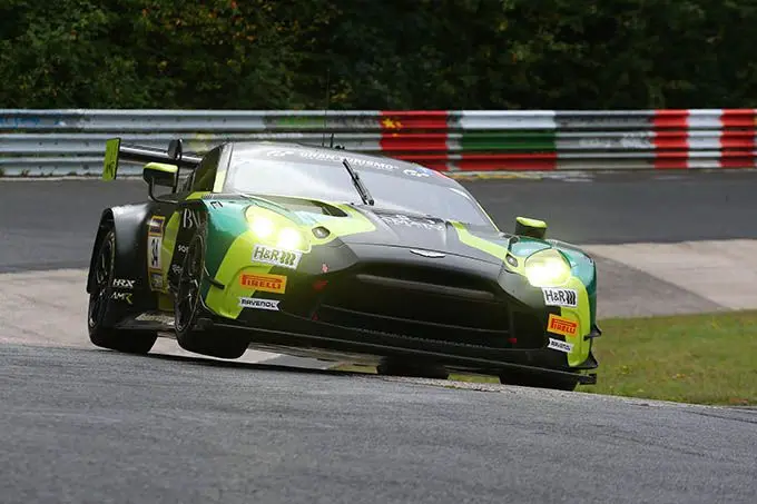 002 aston martin