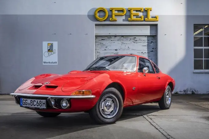 01 50 jaar opel gt