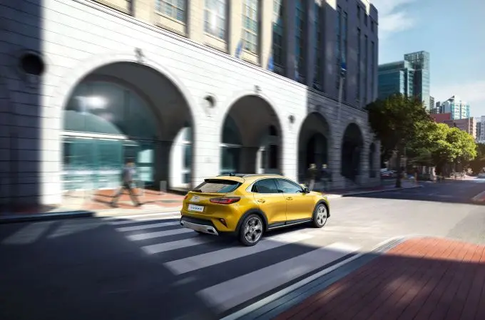 01 kia xceed nu ook als comfortline