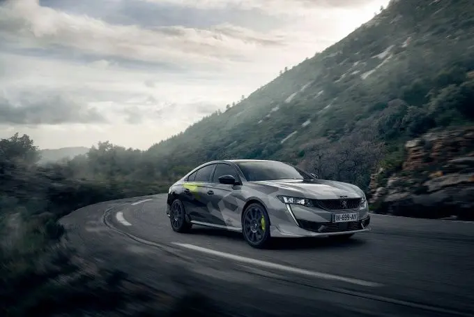 01 peugeot 508pse