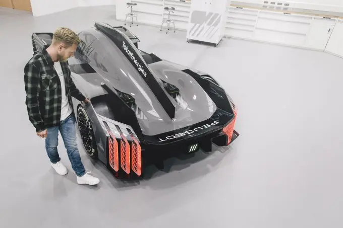 01 peugeot sport start nieuwe samenwerking met kledingmerk jack and jones