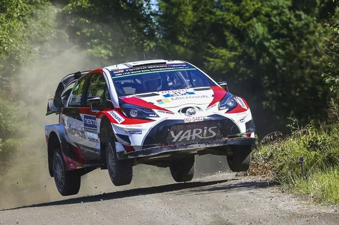 01 toyota yaris wrc finland