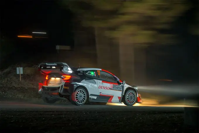 04 car 17 sebastien ogier vincent landais