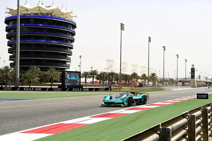 1 aston martin valkyrie at barhain 03