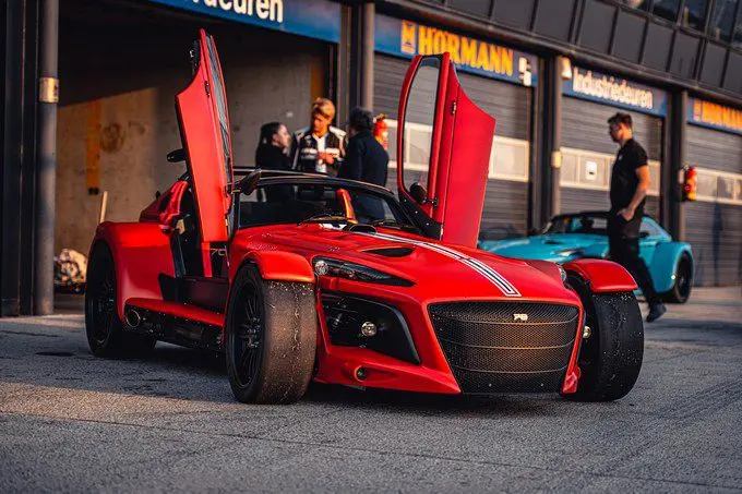 1 donkervoort d8 gto jd70 r 1