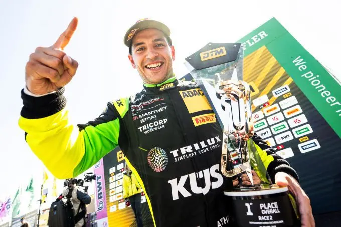 1 erster turkischer dtm rennsieger porsche pilot ayhancan guven 250427 r2 2