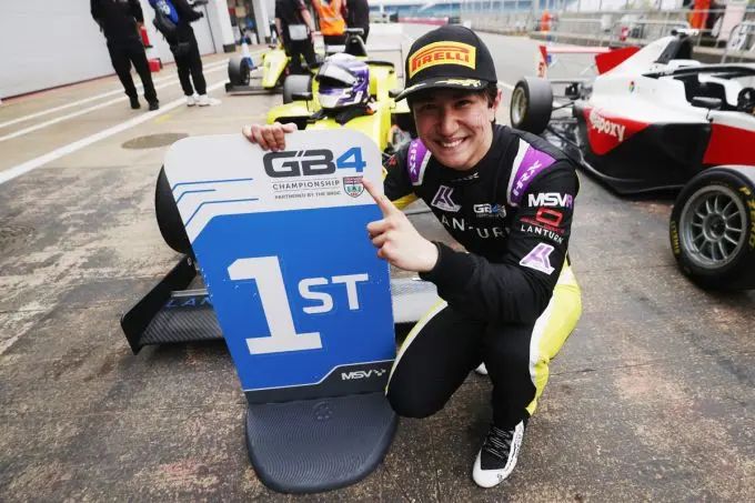1 kattoulas celebrates his race one win