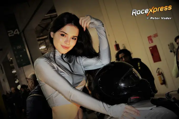 1 motobabe sweet smile img 9619 3