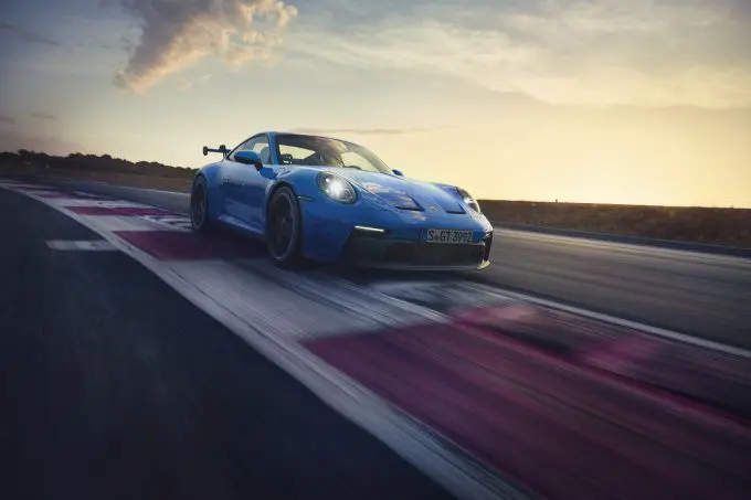 1 porsche911gt36