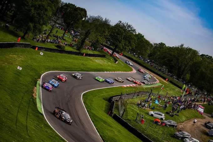1 startveld race 2 fanatec gt brands hatch