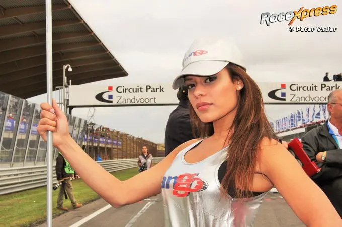 100918 tango grid girl circuit zandvoort finaleraces 894 rx foto peter vader
