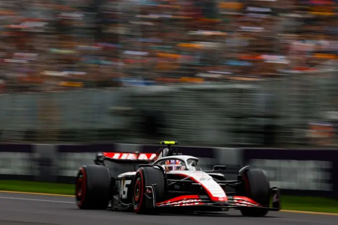 1019556892 lat 20230401 gp2303 111935 83a7502 318