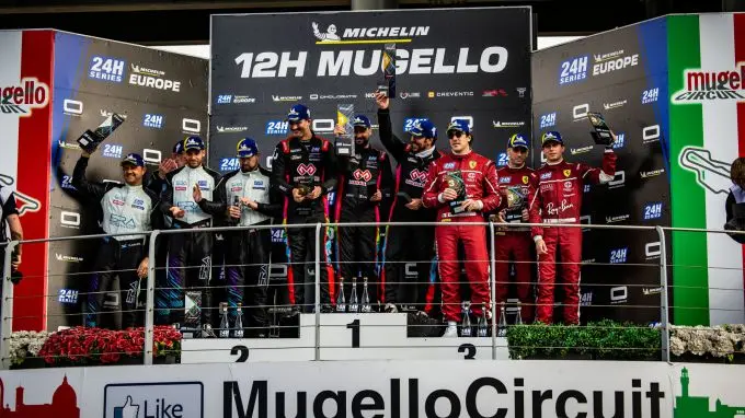 11 podium rp 12h mugello sun 0438