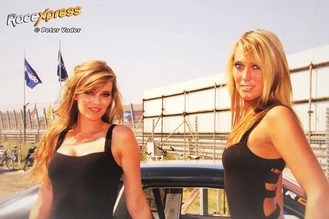 110418 paasraces mooi weer he img 9989 3 logo