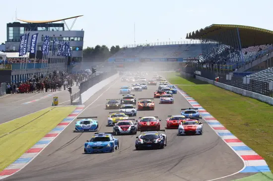 130906 supercarchallengepirelli1a