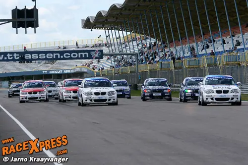 1bmw r1 start