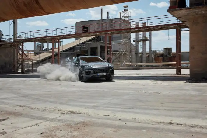 1m 0359 miami gt drive by bkos2479 v01
