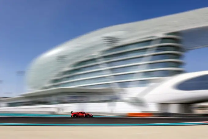 1m ferrari 3cfd61a6 24e5 7c89 c301 d3599e4eaf81