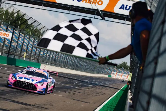 1m vierde winnaar in de vierde dtm race van 2021 maximilian gytz ger mercedes amg team hrt 9ac9992f 52a3 ec6c de15 4a6b9db5b692